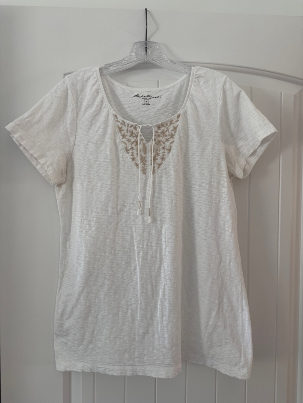 Eddie Bauer Cream Short-Sleeve Tie-Neck Tunic with Beige Embroidery